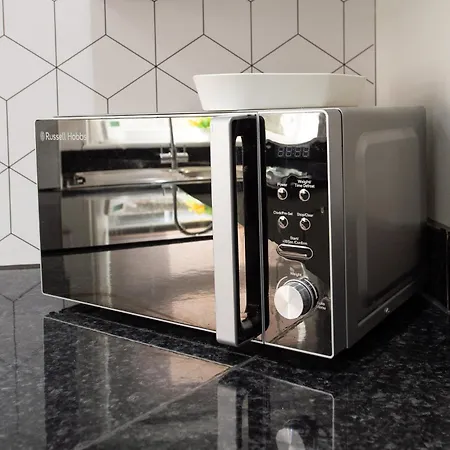 Ferienhaus 5 Bed House With Parking Near Station *